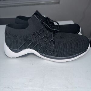 Lane Bryant LIVI Dream Cloud Sneaker Black 12W NEW